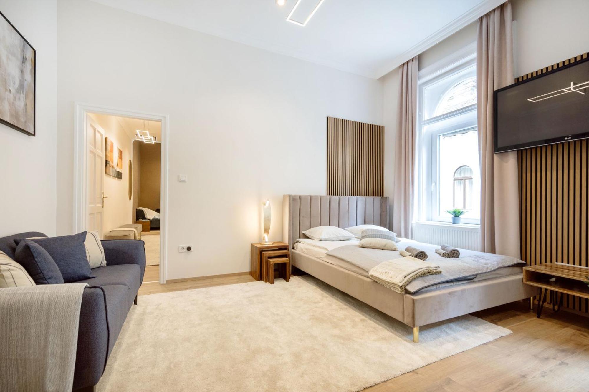 Sleek Downtown Living Apartment Budapest Exterior photo