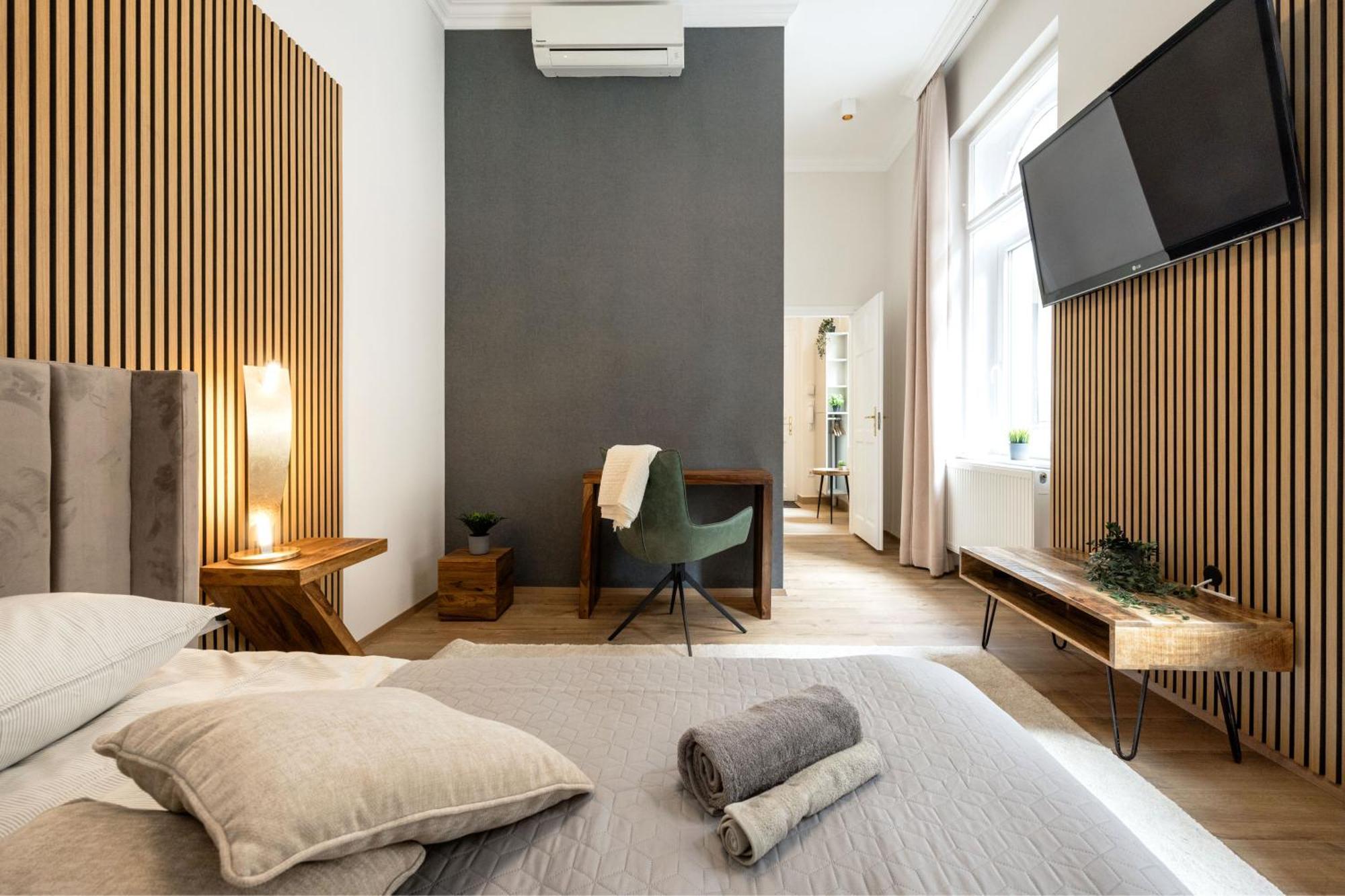 Sleek Downtown Living Apartment Budapest Exterior photo